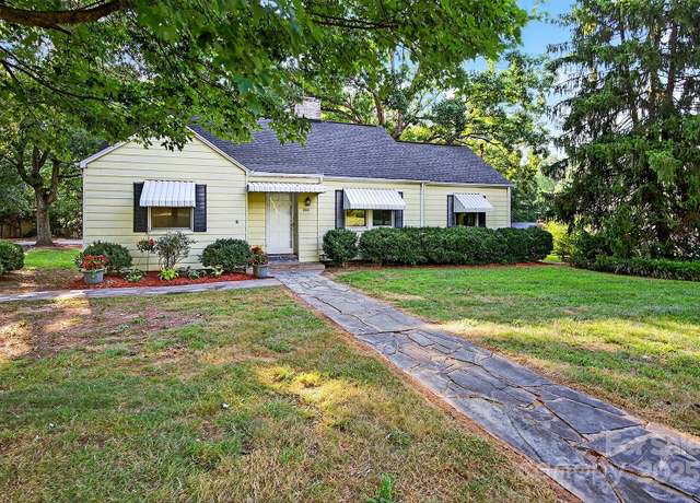 Property at 422 Wagner St, Troutman, NC 28166, 3 beds, 2 baths