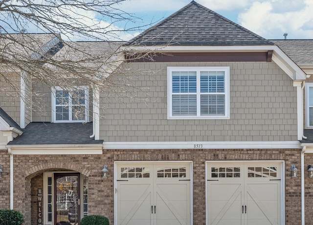 Property at 8513 Loxton Cir, Charlotte, NC 28214, 3 beds, 2.5 baths