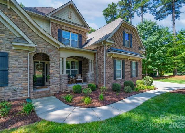 Property at 303 Ridge Reserve Dr #29, Clover, SC 29710, 4 beds, 4.5 baths