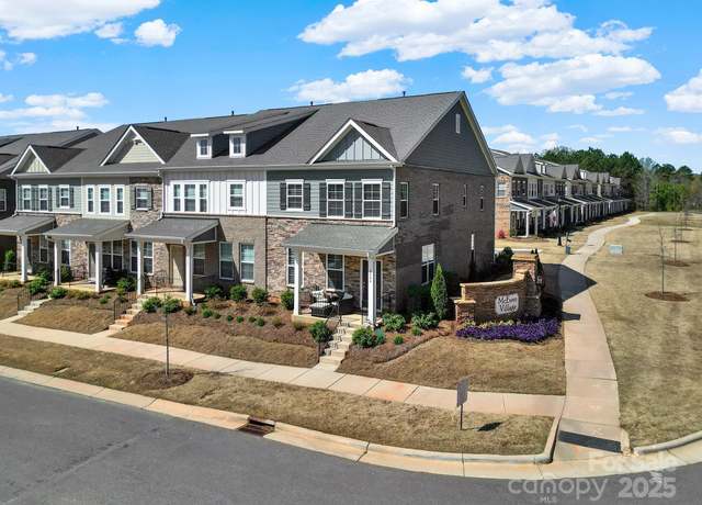 Property at 8004 Whitegrove Rd, Mint Hill, NC 28227, 3 beds, 2.5 baths