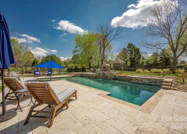 Property at 12932 Westmoreland Farm Rd, Davidson, NC 28036, 4 beds, 4.5 baths