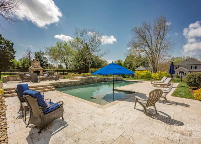 Property at 12932 Westmoreland Farm Rd, Davidson, NC 28036, 4 beds, 4.5 baths