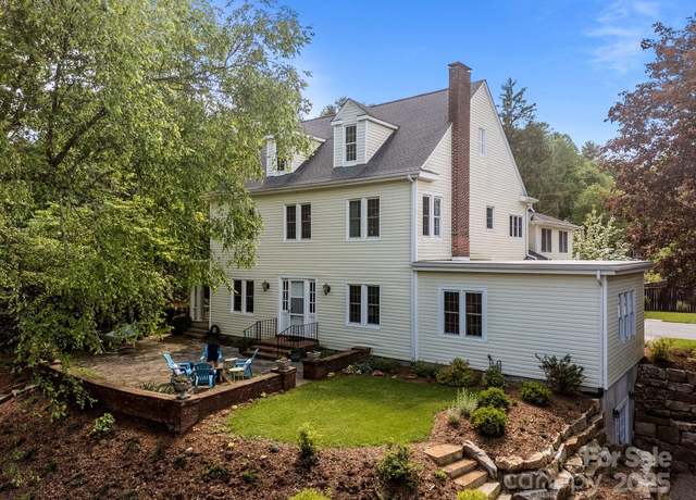Property at 100 Poplar Spring Trl, Hendersonville, NC 28739, 5 beds, 4.5 baths