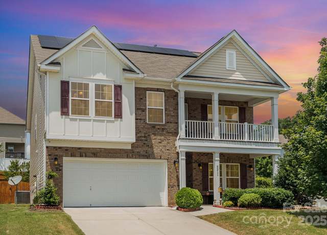 Property at 6211 Canyon Trl, Denver, NC 28037, 5 beds, 3 baths