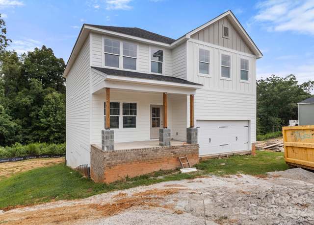 Property at 3016 Woodlands Creek Dr, Monroe, NC 28110, 5 beds, 2.5 baths