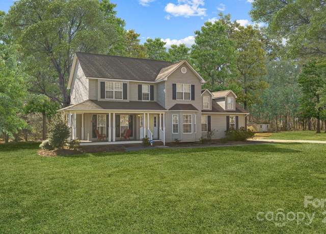 Property at 697 Maple Ridge Cir, Salisbury, NC 28147, 3 beds, 2.5 baths