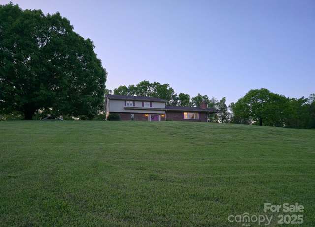 Property at 174 Brooke Breeze Ln, Rutherfordton, NC 28139, 4 beds, 3 baths