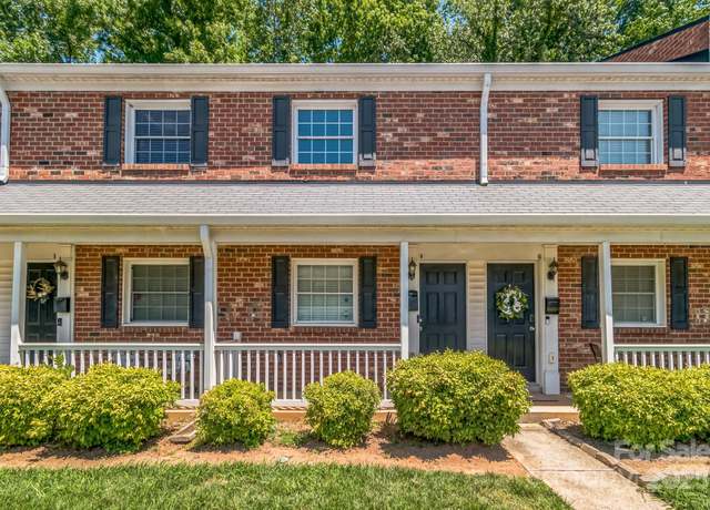 Property at 1215 Green Oaks Ln Unit H, Charlotte, NC 28205, 2 beds, 1.5 baths