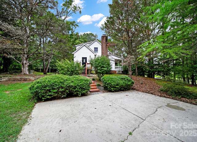 Property at 9143 Sadlers Ridge Rd, Fort Mill, SC 29707, 4 beds, 2.5 baths