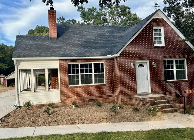 Property at 3980 Fish Pond Rd, Salisbury, NC 28146, 5 beds, 3 baths
