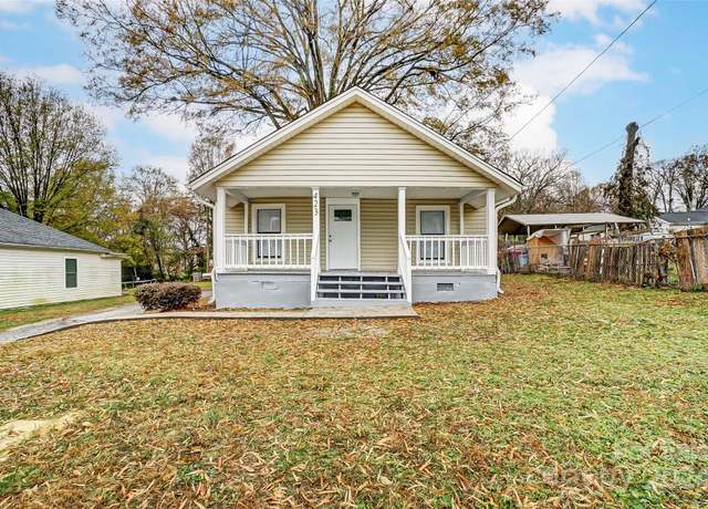 Property at 423 S Oak St, Gastonia, NC 28054, 3 beds, 1 bath