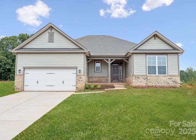 Property at 3315 Meadow Wood Ct, Maiden, NC 28650, 3 beds, 2 baths