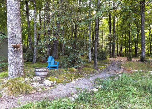 Property at 124 Sweetwater Rdg, Burnsville, NC 28714