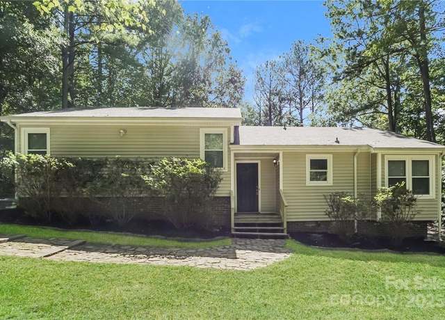 Property at 4937 Post Oak Ln, Rock Hill, SC 29732, 3 beds, 2 baths