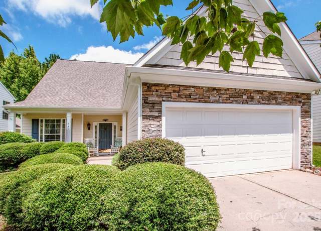 Property at 132 Riding Trl, Mooresville, NC 28117, 4 beds, 3 baths