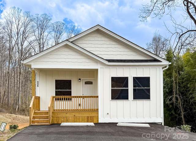 Property at 115 Northbend Dr, Asheville, NC 28804, 4 beds, 3.5 baths