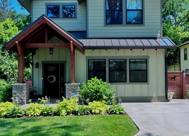 Property at 7 Acona Ln, Asheville, NC 28803, 3 beds, 2.5 baths
