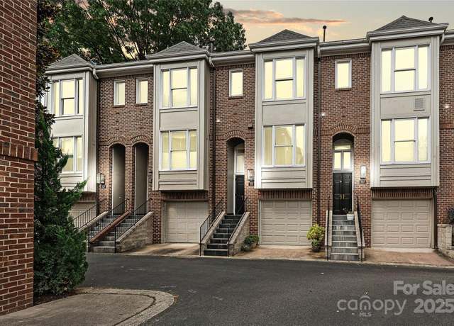 Property at 333 W 7th St, Charlotte, NC 28202, 2 beds, 2.5 baths