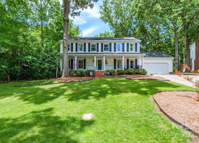 Property at 1220 Merribrook Dr, Matthews, NC 28105, 5 beds, 2.5 baths