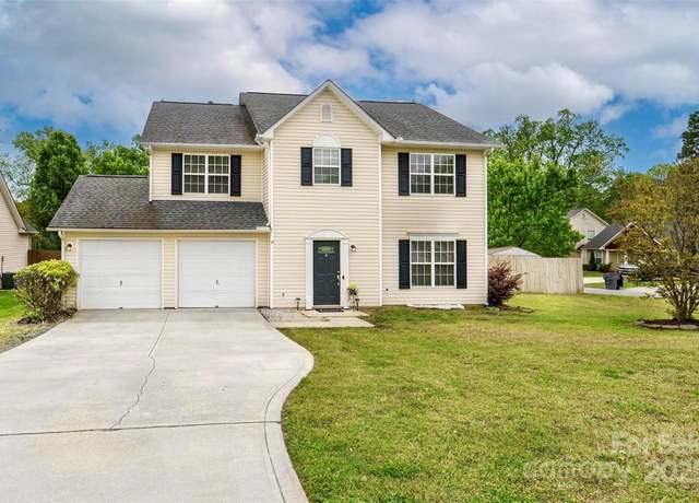 Property at 225 Carrie Ct, Concord, NC 28027, 4 beds, 2.5 baths
