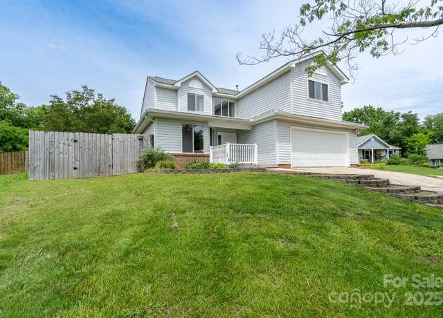 Property at 8540 Indian Summer Trl, Harrisburg, NC 28075, 4 beds, 2.5 baths