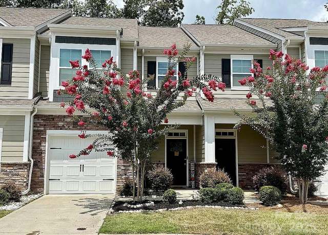 Property at 757 Little Bluestem Dr, Clover, SC 29710, 3 beds, 2.5 baths