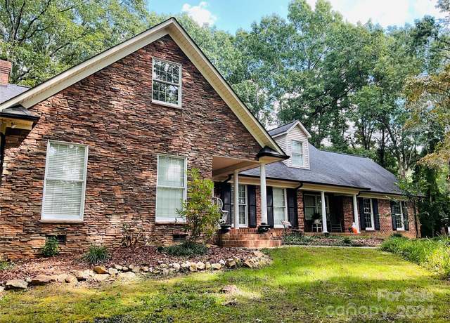 Property at 701 Whippoorwill Ln, Concord, NC 28025, 3 beds, 3.5 baths