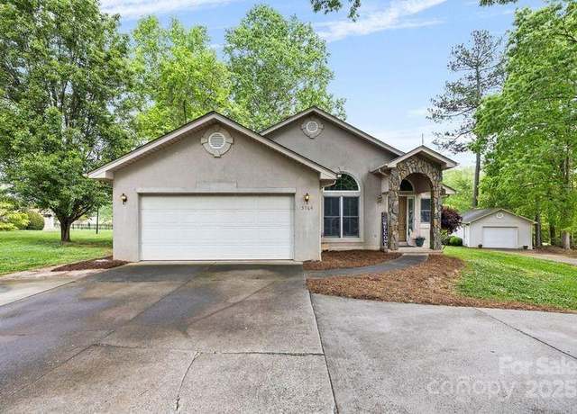 Property at 3764 Glenn Oaks Dr, Maiden, NC 28650, 3 beds, 2 baths