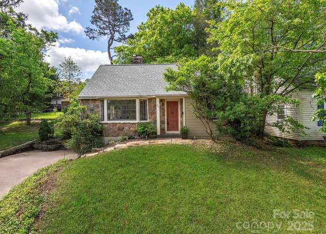 Property at 21 Clairmont Ave, Asheville, NC 28804, 3 beds, 1.5 baths