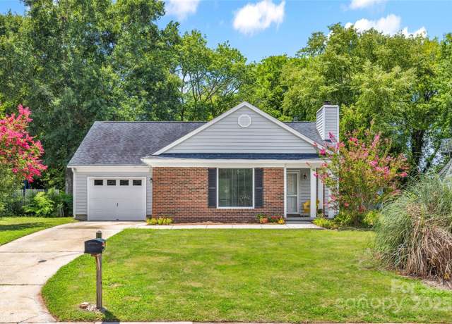 Property at 1658 Crestdale Rd, Rock Hill, SC 29732, 3 beds, 2 baths