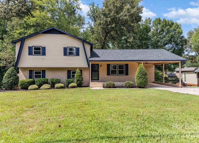 Property at 2642 Providence Dr, Gastonia, NC 28052, 4 beds, 3 baths