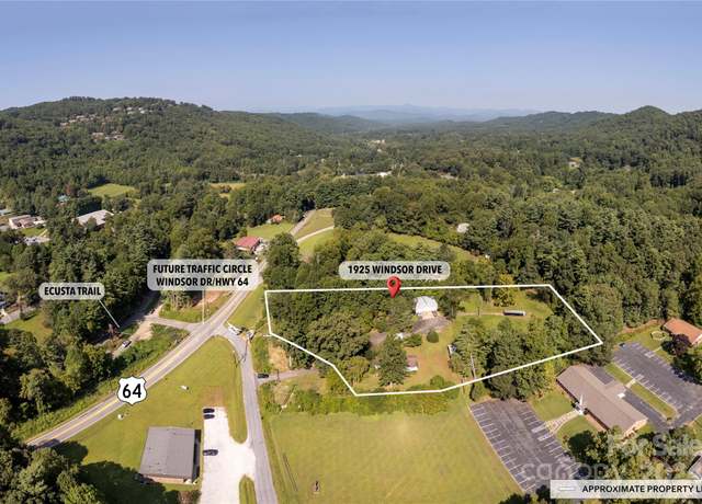 Property at 1925 Windsor Dr, Laurel Park, NC 28739