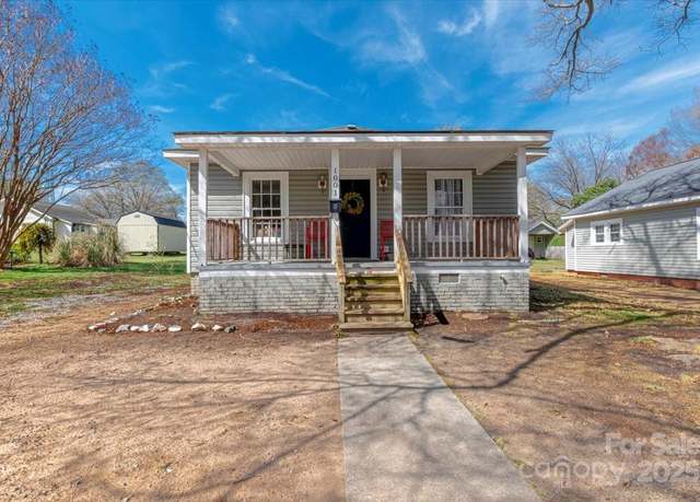 Property at 1001 Craven Ave, Kannapolis, NC 28083, 2 beds, 1 bath