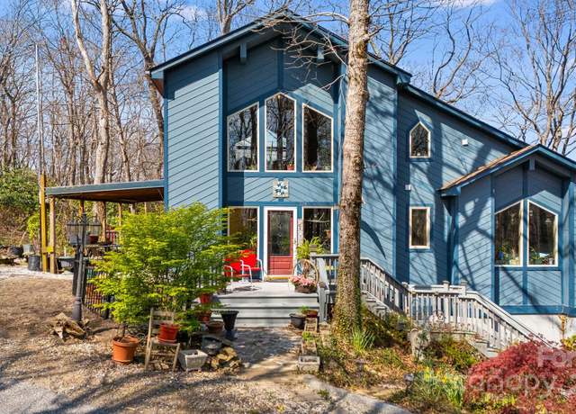 Property at 228 Continental Divide Rd, Spruce Pine, NC 28777, 4 beds, 4.5 baths