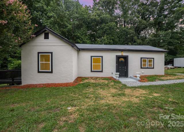 Property at 1104 Hardin Rd, Dallas, NC 28034, 2 beds, 1 bath