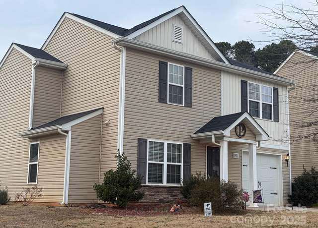 Property at 1301 Waylon Ave, Gastonia, NC 28054, 3 beds, 2.5 baths