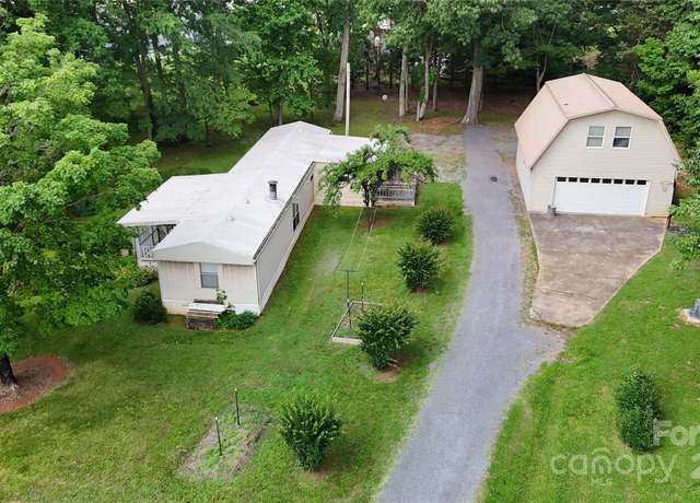 Property at 8112 Blackwood Rd, Denver, NC 28037, 2 beds, 2 baths