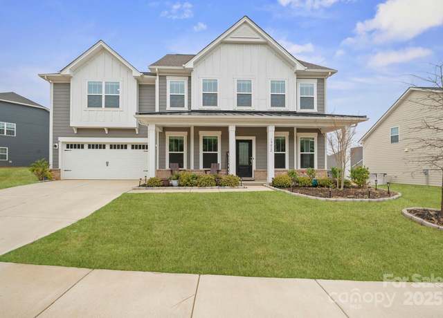 Property at 19412 Bird Meadow Dr, Huntersville, NC 28078, 5 beds, 4 baths
