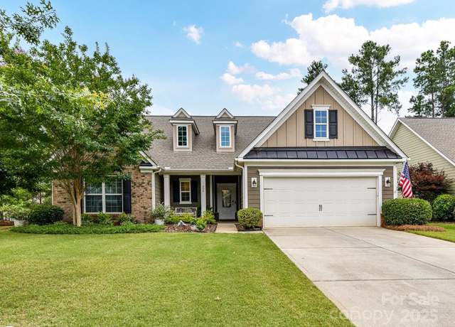Property at 200 Sweet Briar Dr, Fort Mill, SC 29707, 3 beds, 2.5 baths