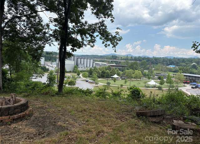 Property at 53 Logan Cir, Asheville, NC 28806