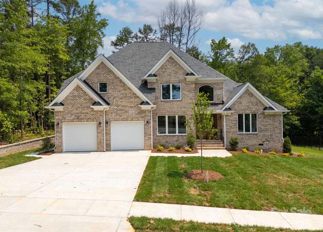 Property at 2418 Lexington Approach Dr, Charlotte, NC 28262, 4 beds, 3.5 baths