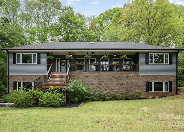 Property at 4517 Lake Shore Rd N, Denver, NC 28037, 3 beds, 3 baths