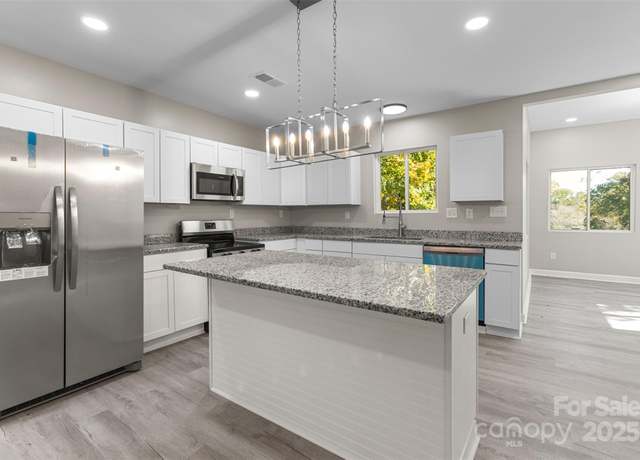 Property at 621 Mulberry St, Winston Salem, NC 27101, 2 beds, 1 bath