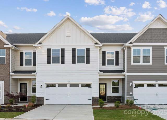 Property at 1237 Margo Mannor Dr, Fort Mill, SC 29708, 3 beds, 2.5 baths
