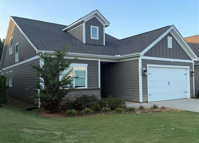 Property at 6648 Star Dr, Sherrills Ford, NC 28673, 4 beds, 3 baths