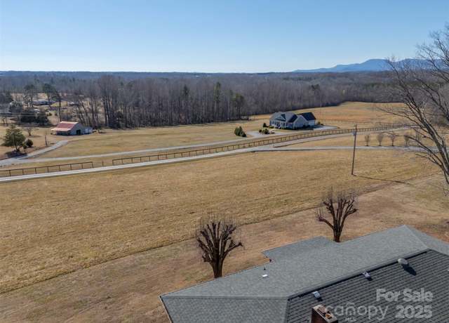 Property at 156 Eagle Nest Rd, Columbus, NC 28722, 3 beds, 2 baths