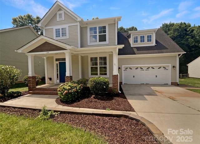 Property at 139 Hedgewood Dr, Mooresville, NC 28115, 4 beds, 3.5 baths