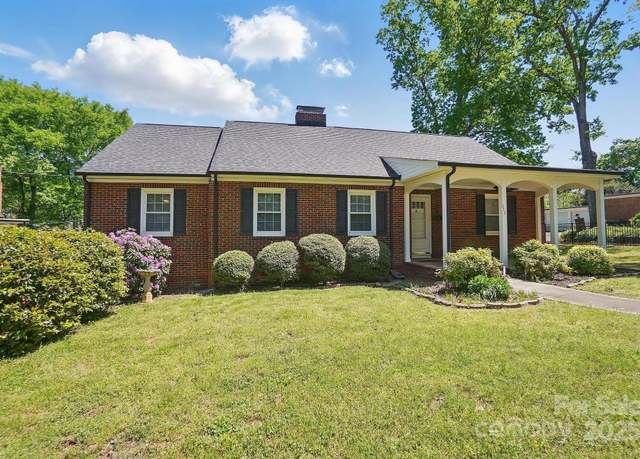 Property at 113 S College St, Monroe, NC 28112, 3 beds, 2 baths