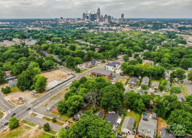 Property at 1111 Parkwood Ave, Charlotte, NC 28205