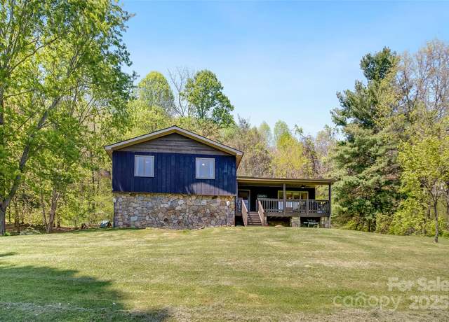 Property at 518 Acres View Dr Unit 31 & 36, Waynesville, NC 28786, 4 beds, 2.5 baths